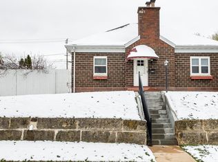 2935 Muscatine St, Dubuque, IA 52001