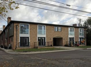 2575 Catalpa Dr APT 11, Berkley, MI 48072