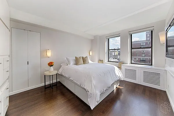 Sold by Halstead Real Estate | media 6