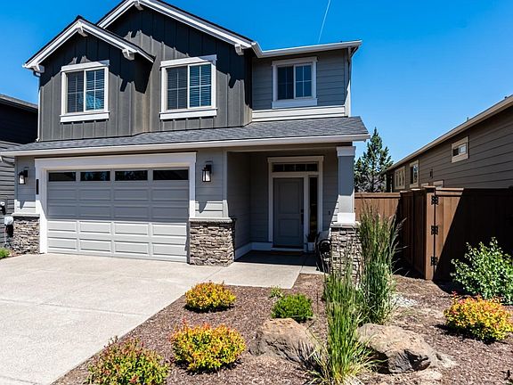 2nd image of 20832 SE Humber Ln