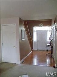 5th image of 115 Joseph Dr