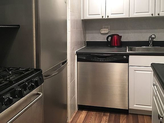 3rd image of 1202 2nd Ave #4D