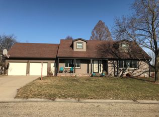 203 Heritage Ln, Delavan, IL