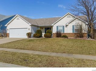 3354 Saddleridge Ct, Saint Charles, MO 63301