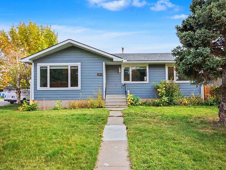 1st image of 2202 35th St SE
