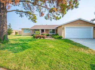 6 Deertree Ct, Sacramento, CA 95823