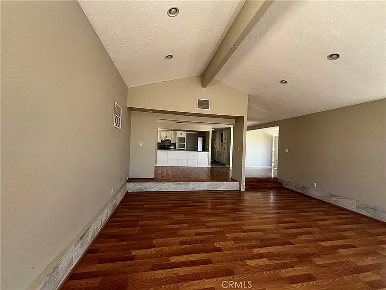 18530 Eucalyptus St — Photo 12