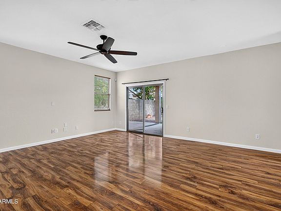 5th image of 15272 W JACKSON Street