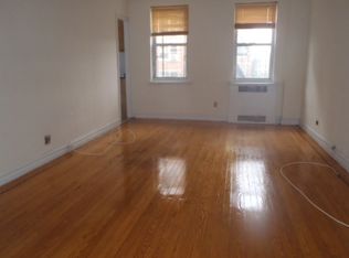 6981 108th St APT 4C, Forest Hills, NY 11375