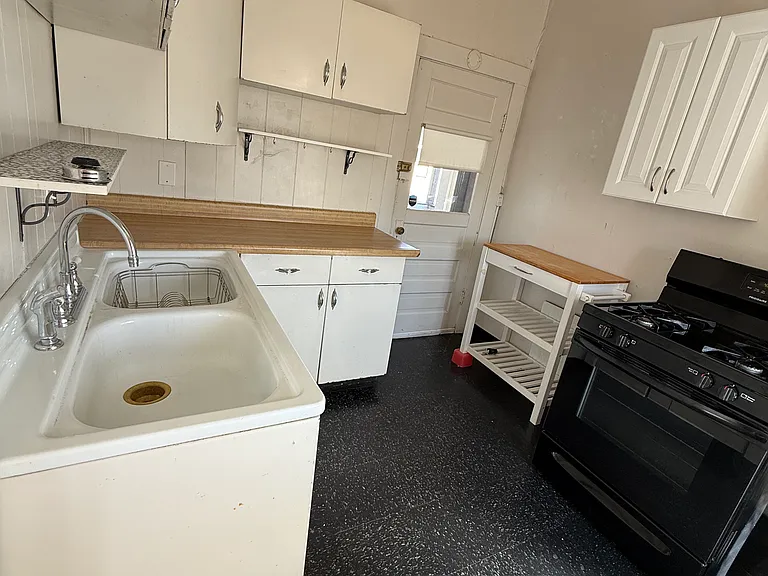 1814 N Shartel Ave #2 — Photo 17