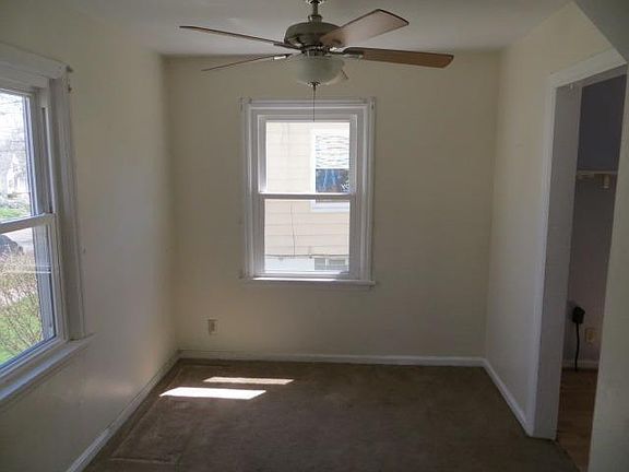 3rd image of 4739 Green Glen Ln