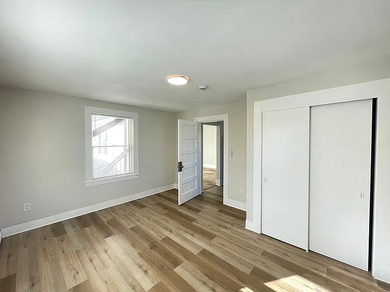 55 Henriette St #4 — Photo 8