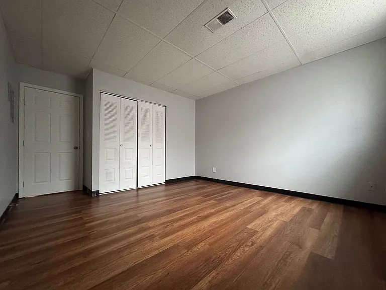 1743 Culbertson Ave — Photo 7