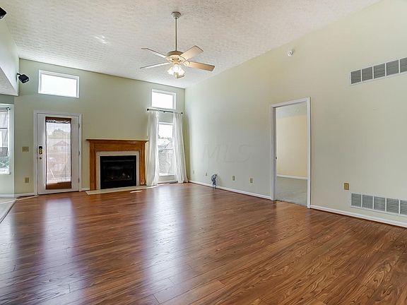 5th image of 9274 Prestwick Green Dr