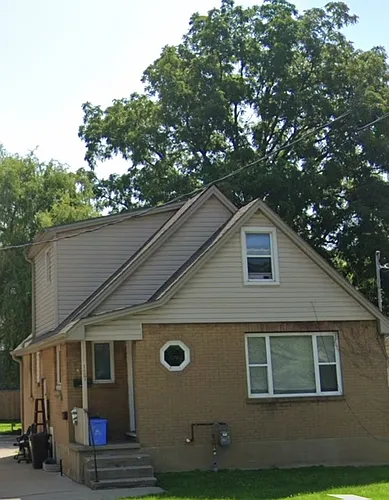 137 Wharncliffe Rd N #2 Photo 1