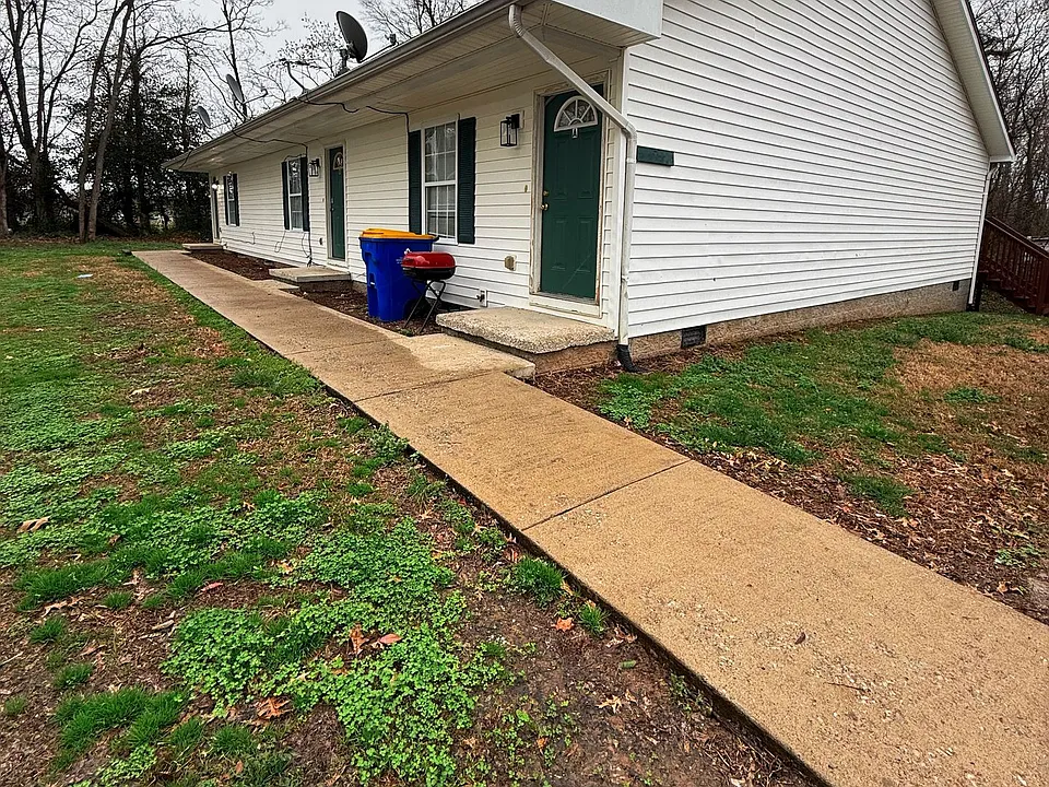413 Fairview Ave