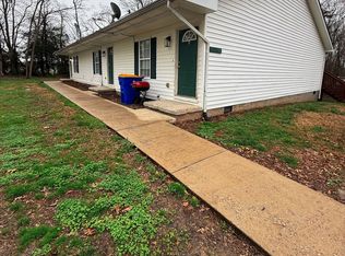 Cozy 2 Bedroom Garden Apartment, Franklin, KY 42134