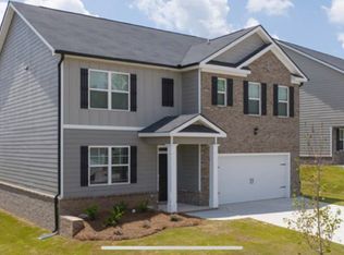 1425 Village Brook Dr, Dacula, GA 30019