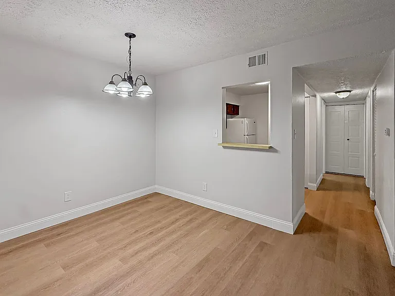 5564 E Virginia St — Photo 13