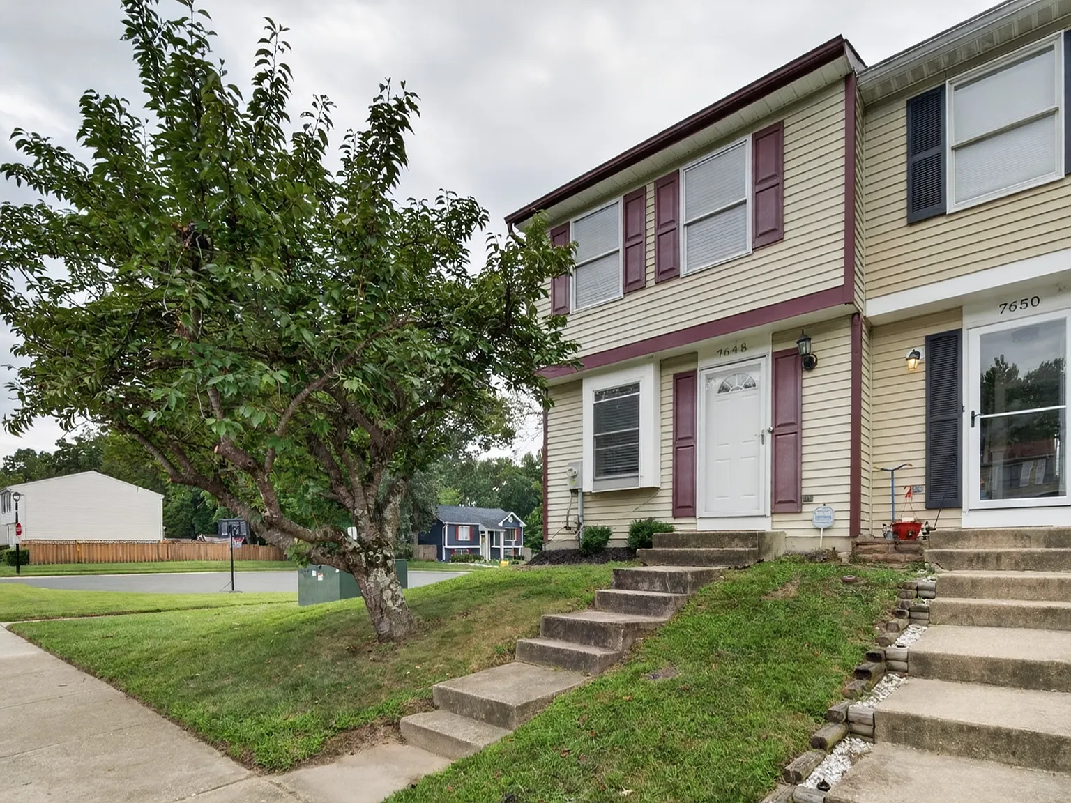 3 bed, 1475 sqft, $2,500 — Photo 3