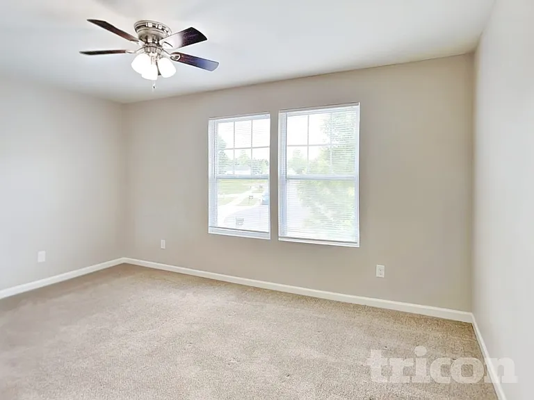 1512 Cherry Park Dr — Photo 17