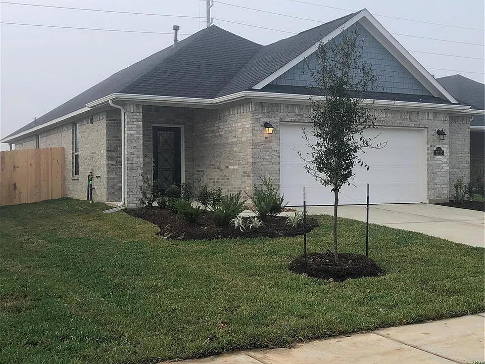 31315 Conover Dr