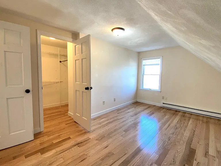 18-20 N High St #4 — Photo 14