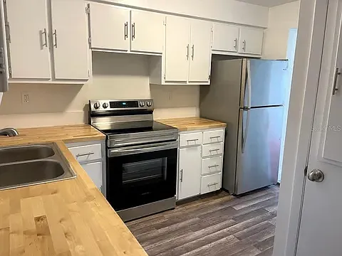 3 bed, 1316 sqft, $1,550 — Photo 3