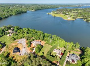 150 Bluffton Rd, Friendsville, TN 37737