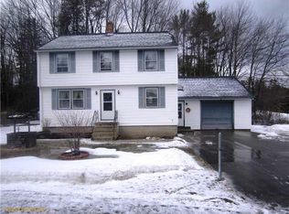 11 Deering Neighborhood Rd, Springvale, ME 04083