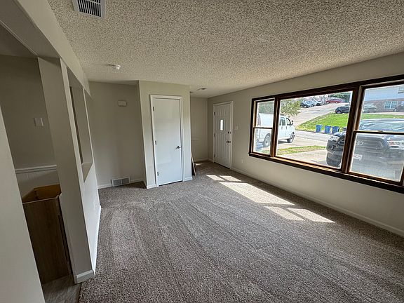 2nd image of 1824 Crader Dr APT A