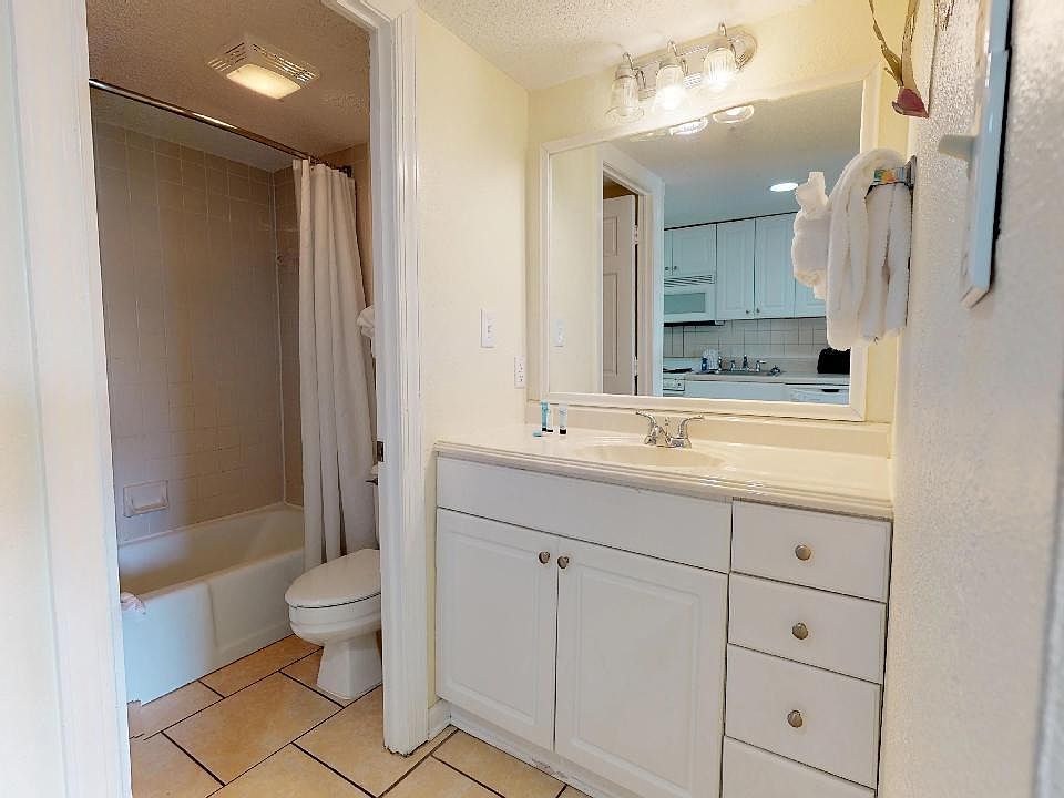 2nd image of 2001 S Ocean Blvd #1207