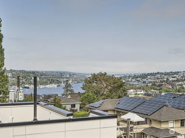 2212 10th Avenue E #A, Seattle, WA 98102