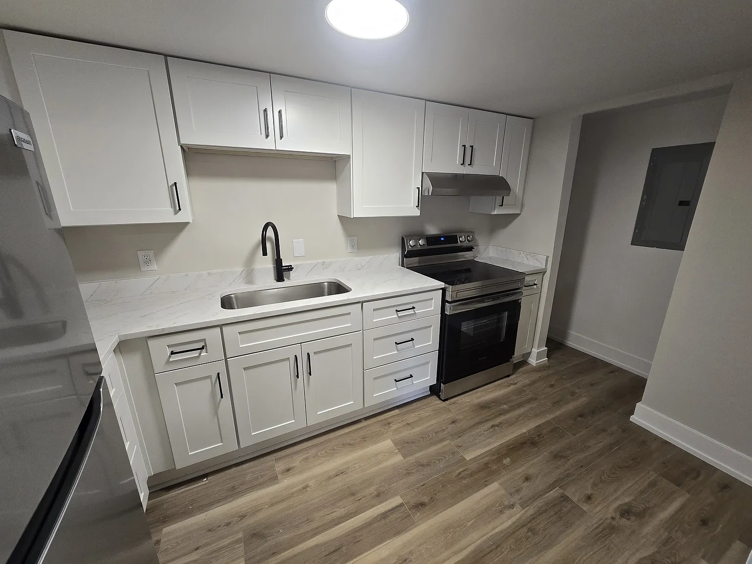 2 bed, 926 sqft, $1,475 — Photo 3