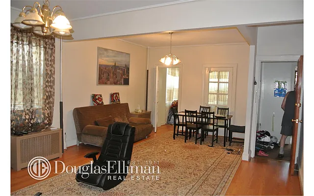 Rented by Douglas Elliman | media 8