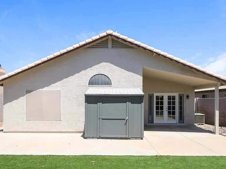 2533 E Camino St — Photo 16