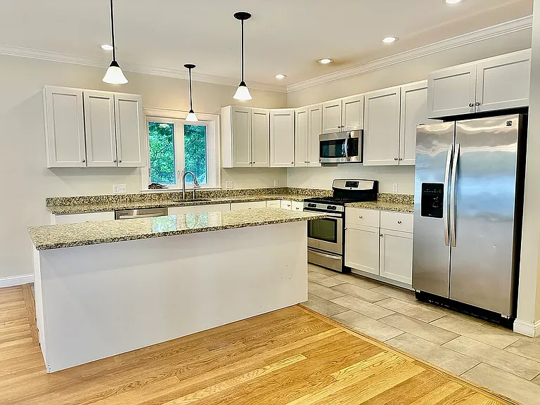 299 Cabot St #2 — Photo 4