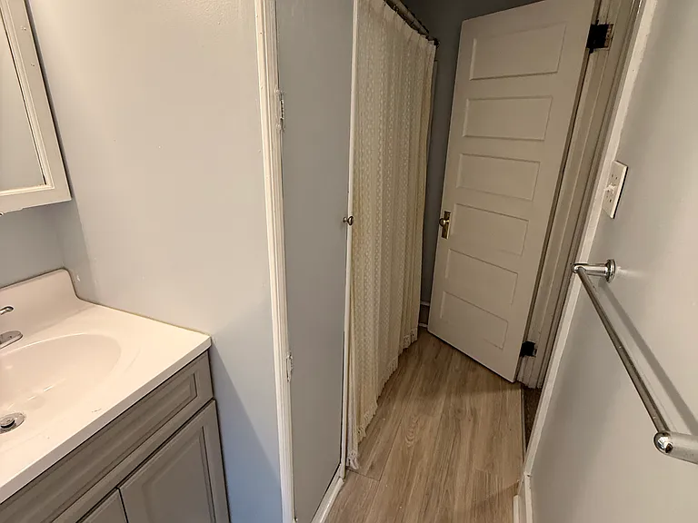 27 N Adams St #1 — Photo 12