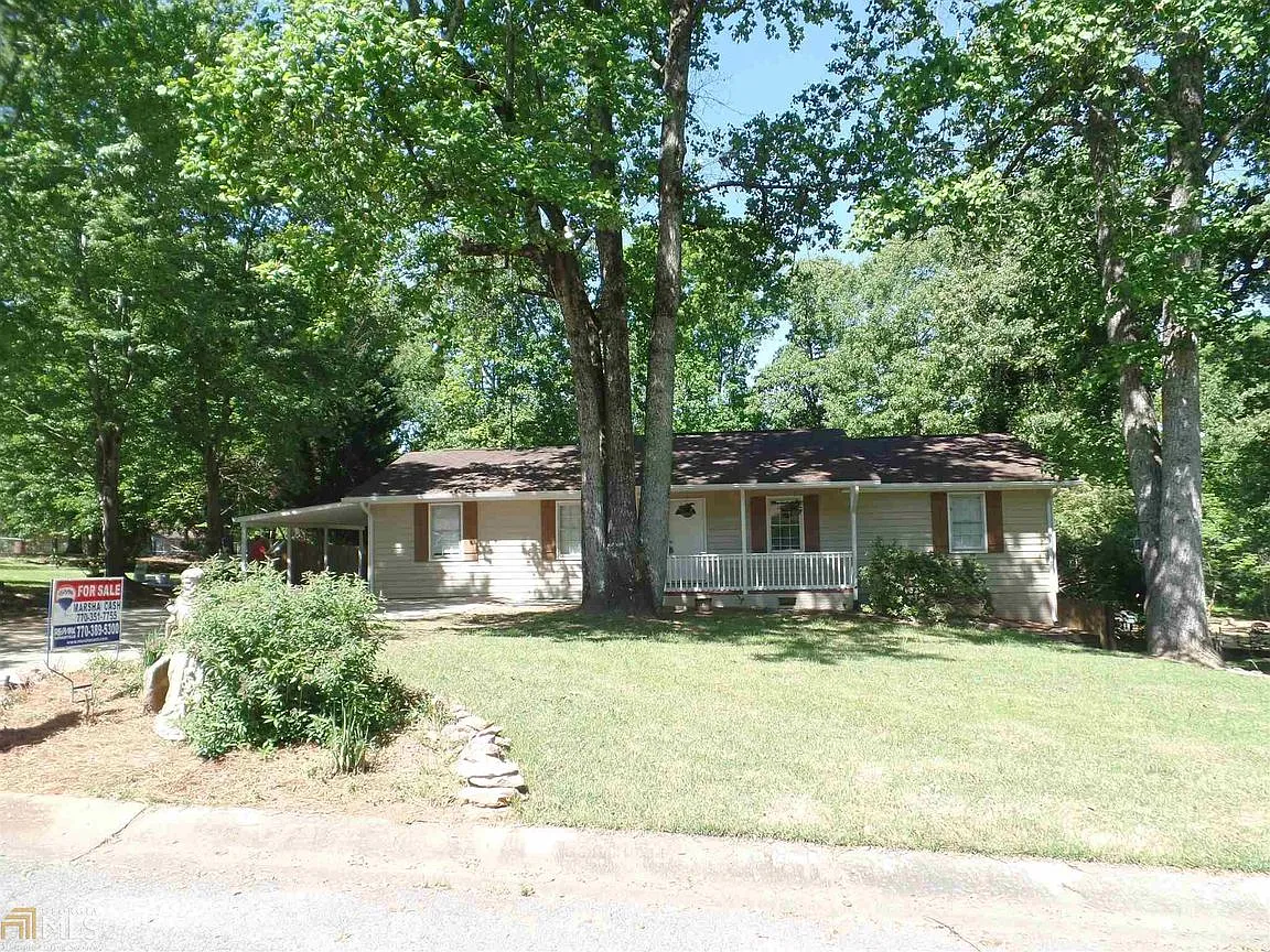 265 Amanda Ct photo 1