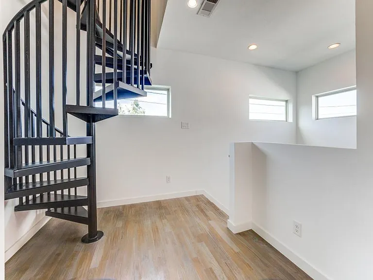 5714 Bryan Pkwy #D — Photo 15
