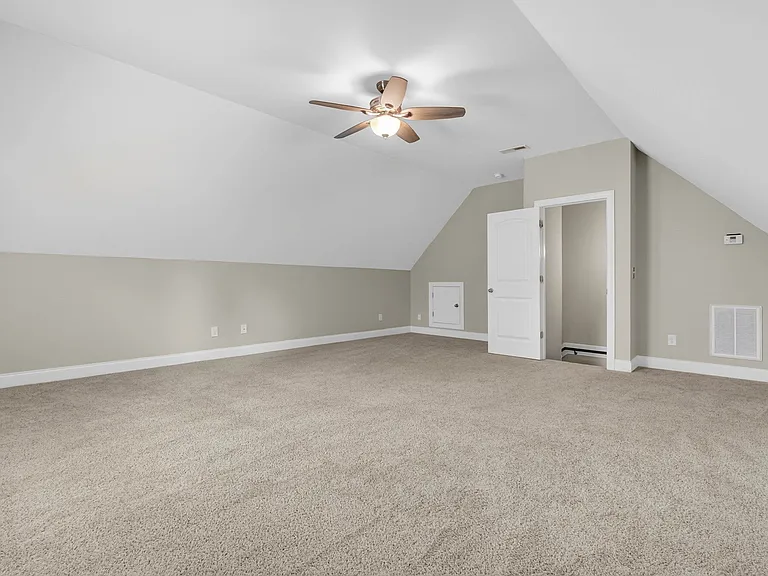 313 Laurel Oaks Dr — Photo 31