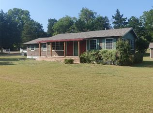 1035 Wickliffe Rd, Ferris, TX 75125