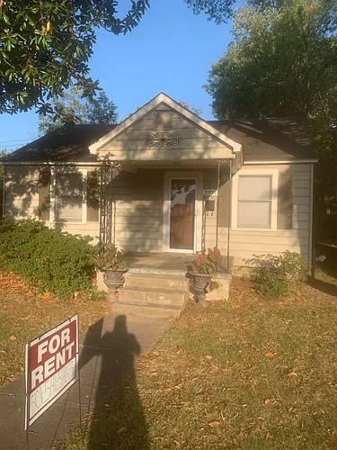 2015 N McKinley St Photo 1