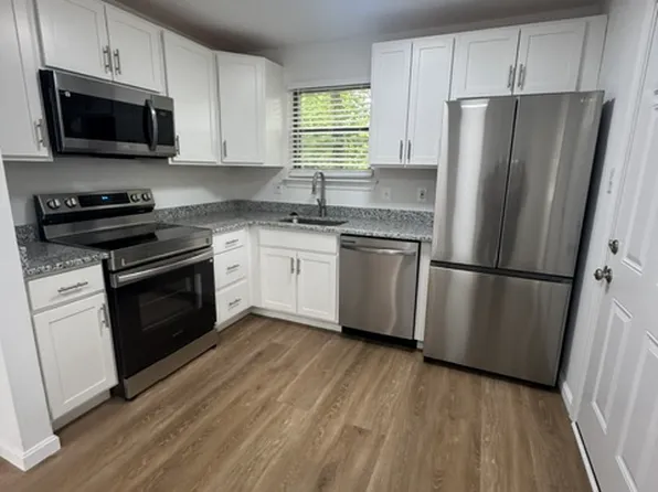 1062 Brightleaf Dr, Arnold, MD 21012