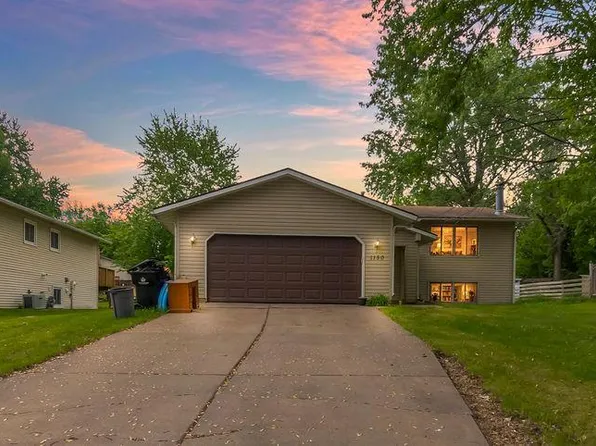 1150 Glendon St N, Maplewood, MN 55119