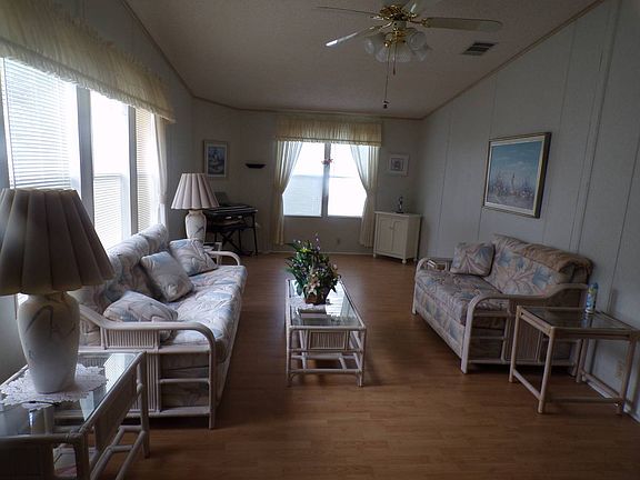 3rd image of 1331 Deverly Dr #312