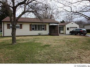 80 Cedar Ln, Rochester, NY 14622