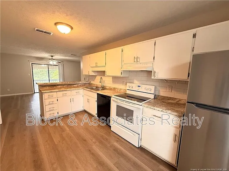 4033 Professional Dr — Photo 6