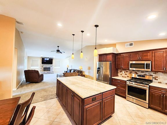 4th image of 24409 Ysidro Dr