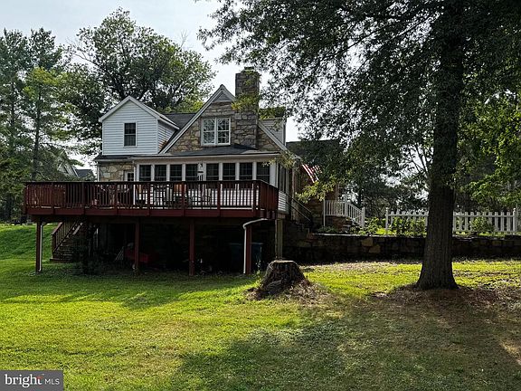 3rd image of 14708 Vint Hill Rd